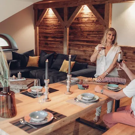 Chalet-apartments Am Schmiedhof * Vogtareuth